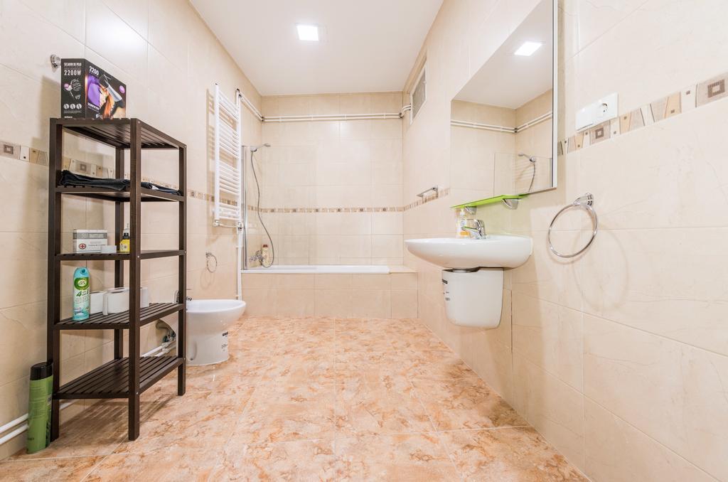 Grand Latina Apartment Madrid Room photo