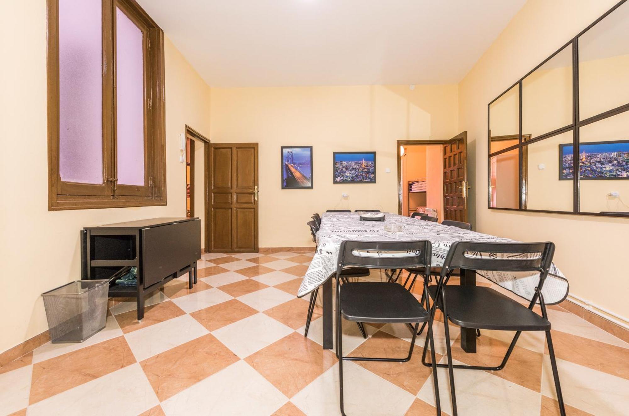Grand Latina Apartment Madrid Exterior photo